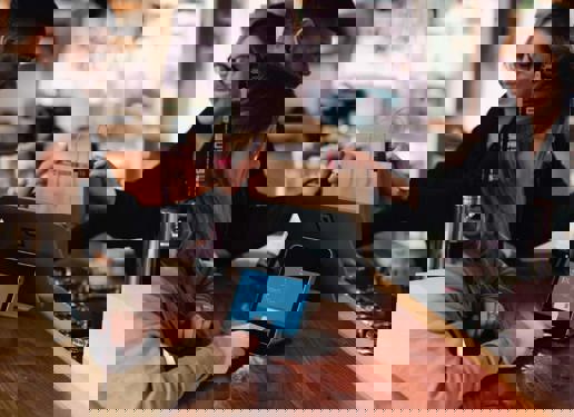 Should I Get a Pay Advance?